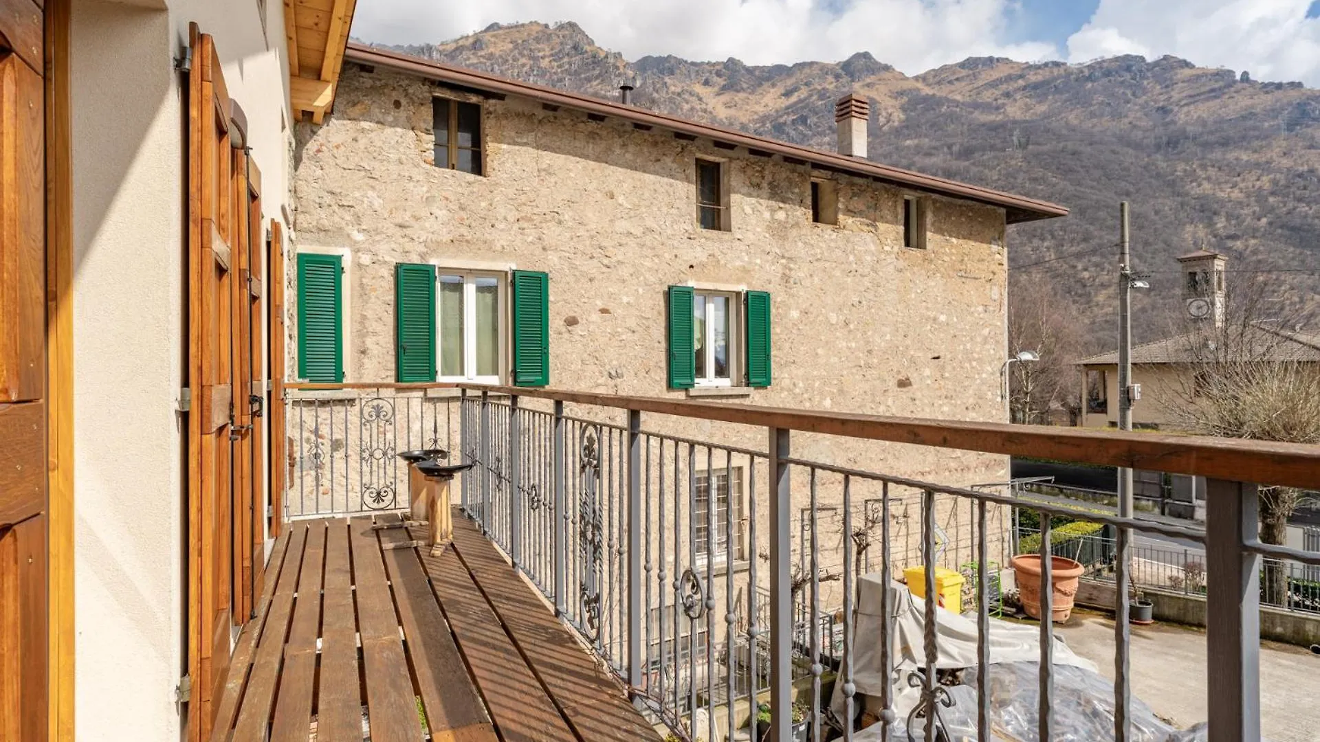 Ballabio Lake - Rustic Chic Retreat 0*,