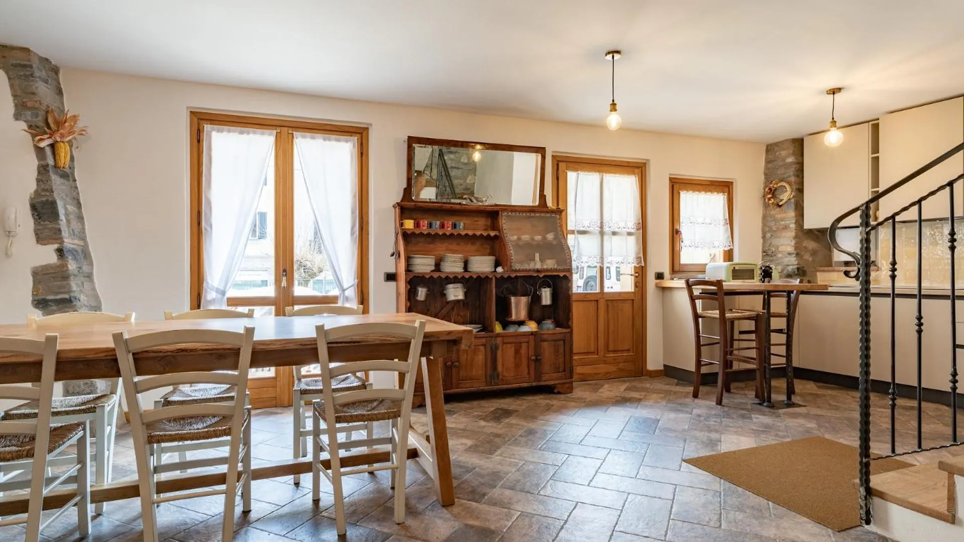 Ballabio Lake - Rustic Chic Retreat